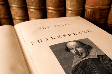 Plays of Shakespeare Plays of Shakespeare