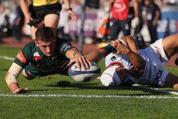 Jonny May scoring try against Montpellier in European Champions Cup