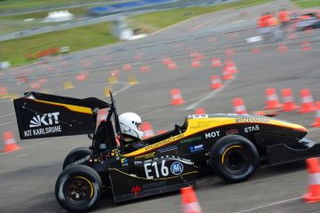 karlsruhe - young university karlsruhe - young university