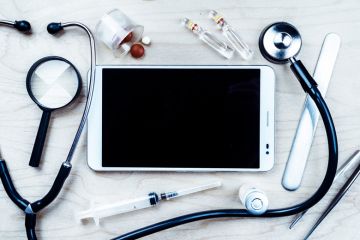 Medical instruments and touchscreen tablet PC Medical instruments and touchscreen tablet PC