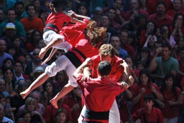 People collapse while building human tower People collapse while building human tower