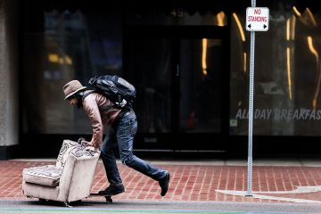 Academics’ attitudes to on-campus working ‘contradictory’ Academics’ attitudes to on-campus working ‘contradictory’