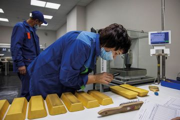 Gold bars