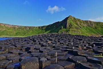 The Giant's Causeway The Giant's Causeway