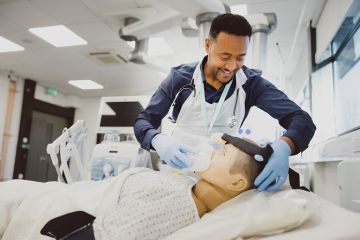 Nursing training at the University of East London Nursing training at the University of East London