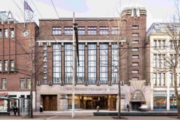 Exterior of the University Campus Spui, a renovated structure with a large entrance