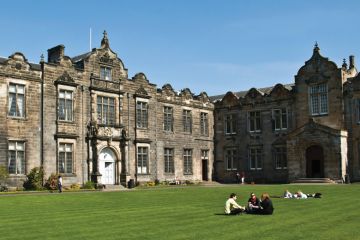 University of St Andrews students relaxing on campus University of St Andrews students relaxing on campus