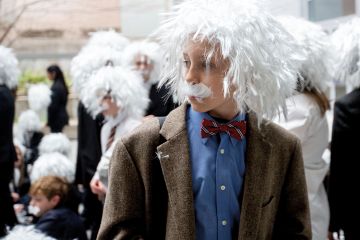 Children dressed as Einstein