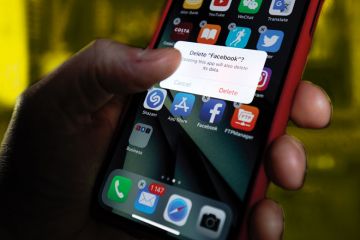 deleting facebook app from mobile phone deleting facebook app from mobile phone
