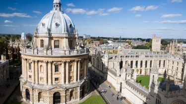 University of Oxford students walking on campus