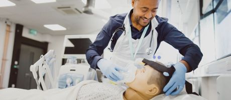 Nursing training at the University of East London Nursing training at the University of East London