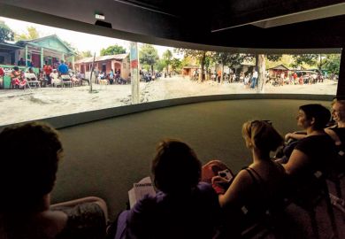 Academic audience watching Halka/Haiti 18°48´05˝N 72°23´01˝W