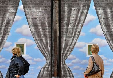 bricks-window-sky bricks-window-sky