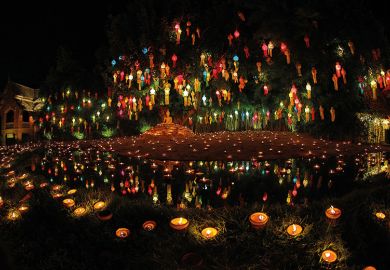 candles-and-lights candles-and-lights