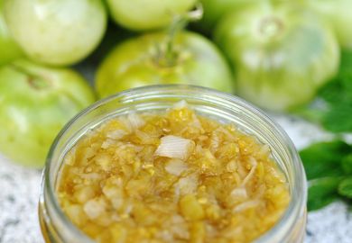 Green tomato chutney