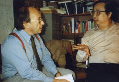 Jonathan Mirsky speaking to Fang Lizhi
