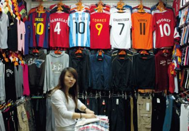 Sports tops Sports tops