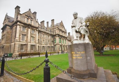 Trinity College Dublin Trinity College Dublin