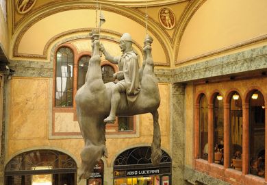 upside-down-horse-statue