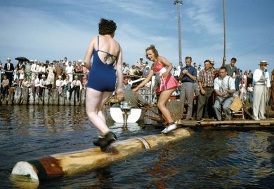 women-on-log women-on-log