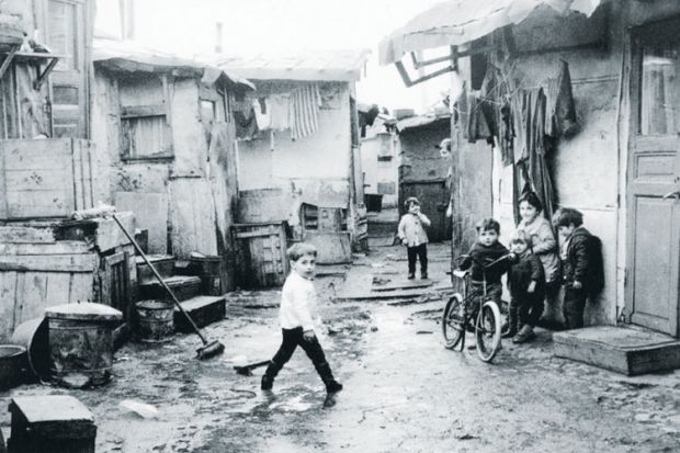A bidonville in Saint Denis, 1963