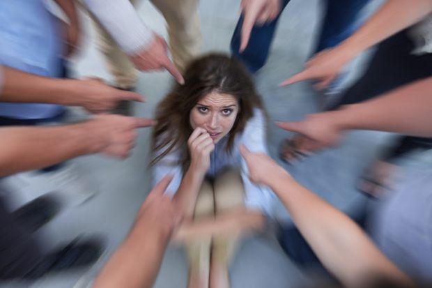 Accuse pointing fingers