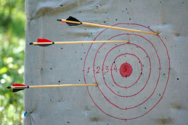 Arrows missing target