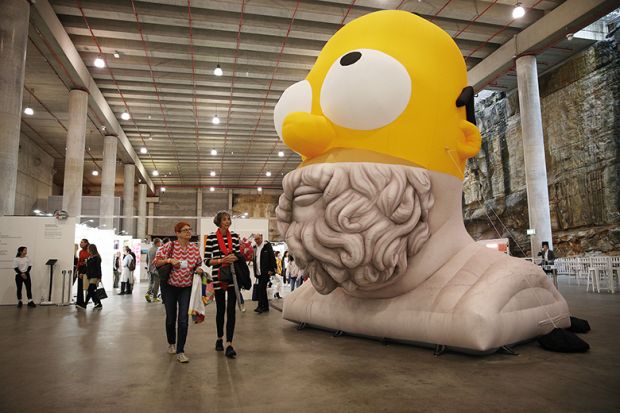 Inflatable art installation ‘Homer Homer’