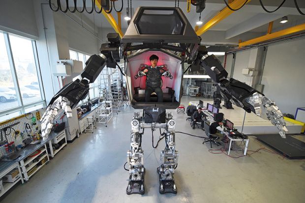 humanoid manned robot