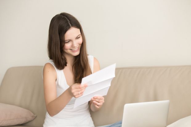 Unconditional offers in the US and the UK Unconditional offers in the US and the UK