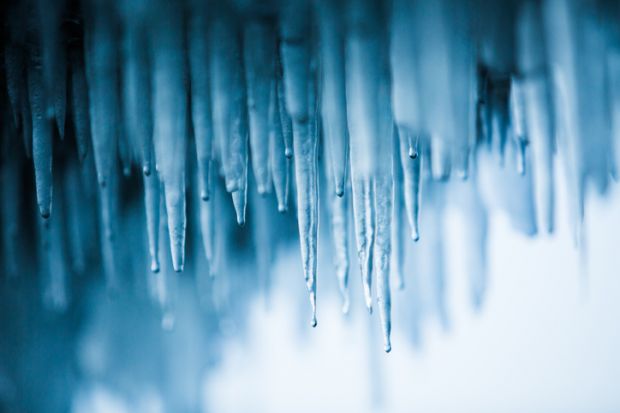 ice icicles warming thaws