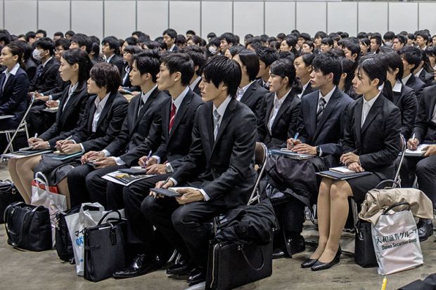 japan-business-graduates