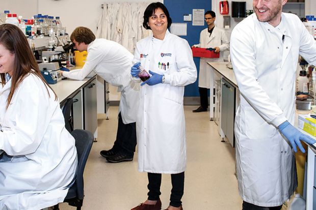 Muzlifah Haniffa Muzlifah Haniffa