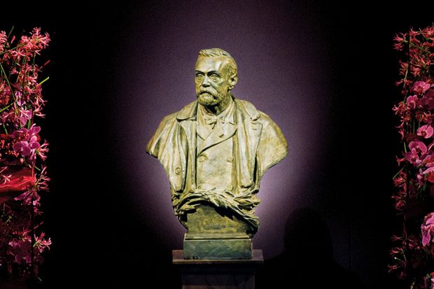 Nobel statue