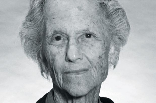 Obituary: Elizabeth Eisenstein, 1923-2016 Obituary: Elizabeth Eisenstein, 1923-2016