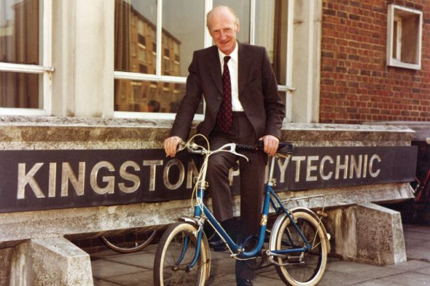 Obituary: Leonard Lawley, 1922-2016 Obituary: Leonard Lawley, 1922-2016