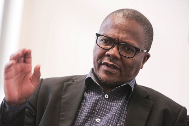 University of Fort Hare Vice Chancellor, Professor Sakhela Buhlungu University of Fort Hare Vice Chancellor, Professor Sakhela Buhlungu