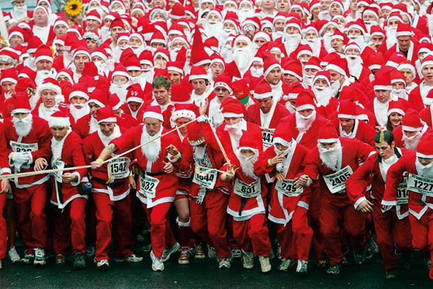 Marathon runners dressed as Santa Claus
