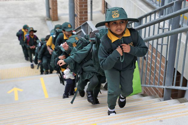 Schoolchildren, Sydney, Australia