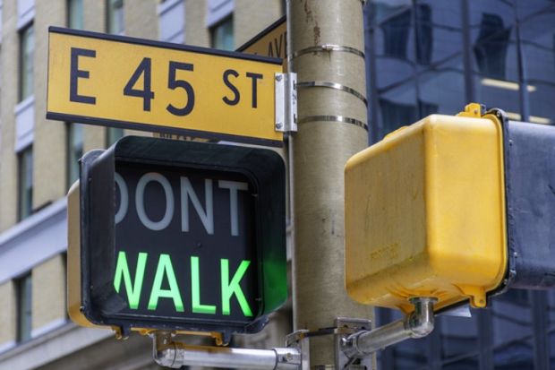 Crossing lights with walk/don't walk options Crossing lights with walk/don't walk options