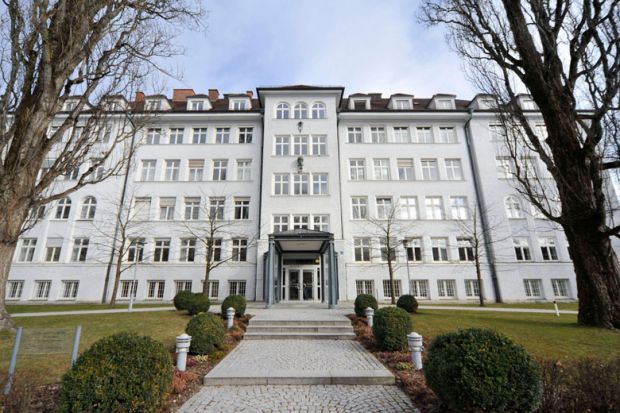 Max Planck Institute (MPI) for Psychiatry Building Max Planck Institute (MPI) for Psychiatry Building