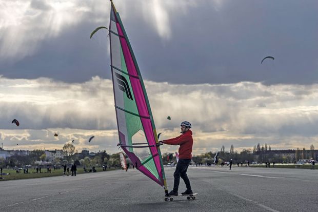 Land windsurfer practices in Tempelhofer Feld to illustrate Constitutional case ‘puts brakes on more anti-precarity laws’
