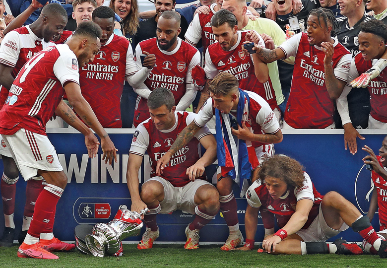 UK’s golden Nobel season raises brain drain questions