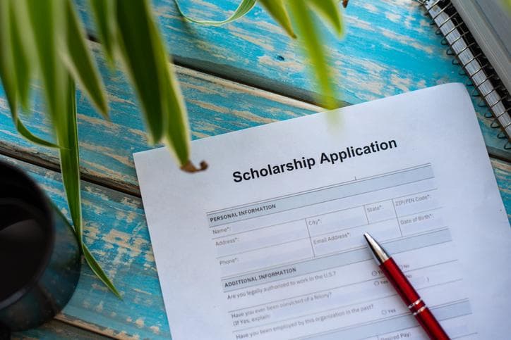 scholarships for Malaysian students