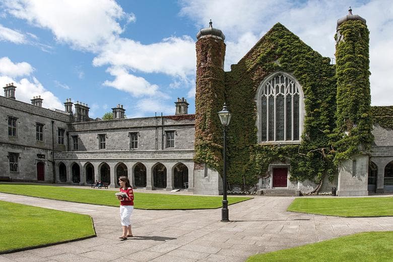 National University of Ireland, Galway, Aula Maxima, Quadrangle